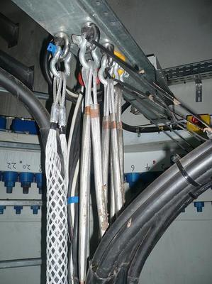 濮陽(yáng)嘉航電力索具電力網(wǎng)套,電纜網(wǎng)套,拉線網(wǎng)套,饋線網(wǎng)套,